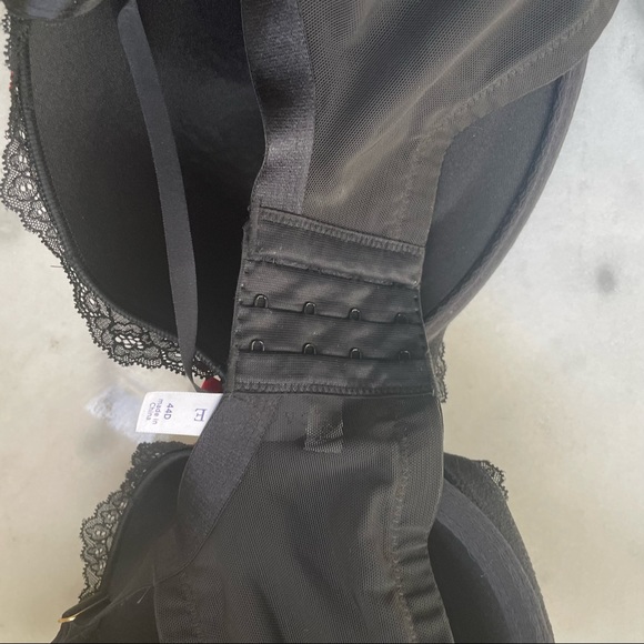 Valentines Day Cacique Boost Balconette Black Red Bra Size 44D - Picture 4 of 7
